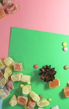 Sweets and pine 库存照片