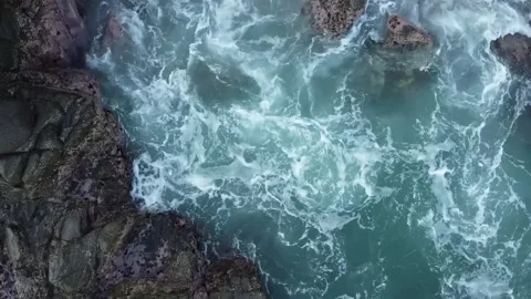 A swift current of water over the rocks 24 스톡 동영상 220023288