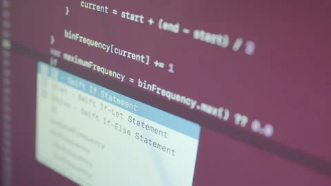 Swift Language Typing Big Data App Code Stockbeeldmateriaal 167343378