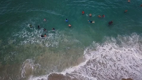 Swim in the sea Vídeo Stock 94480302