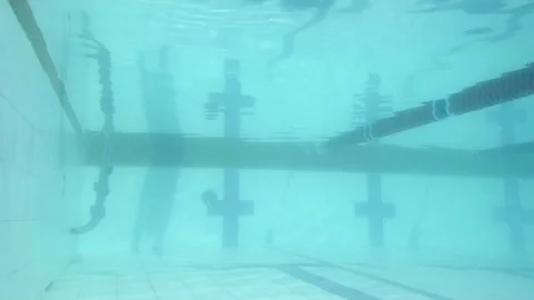 Swimmer diving Video stock 77053856