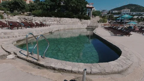 Swimmin pool, 動画素材 129242538
