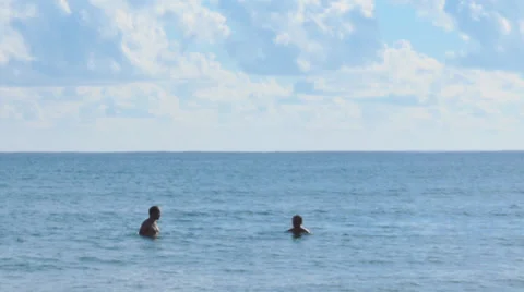 Swimming at the beach Video stock 39749075