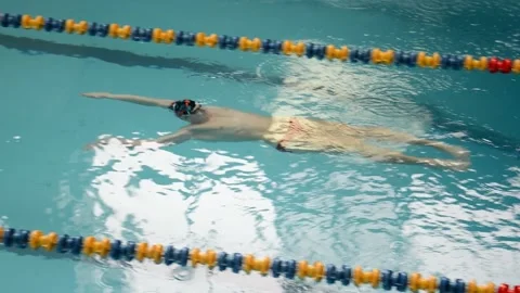 Swimming competitions Stockbeeldmateriaal 130286700