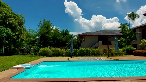 Swimming pool at the condominium in the tropics 스톡 동영상 171223917