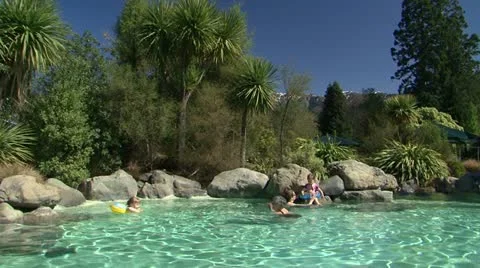 Swimming Pool Vidéo 11018589