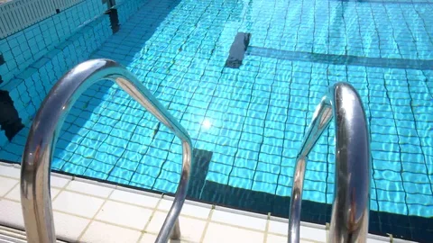 Swimming Pool 動画素材 97960588