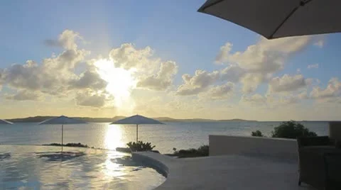 Swimming pool at the sea Video stock 8920512