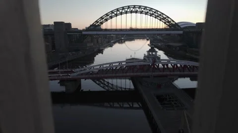 Swing Bridge and the high arch of the Tyne Bridge Vídeo Stock 333621982