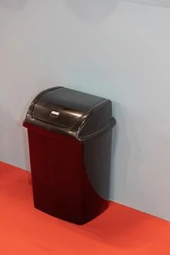 Swing Top Trash Bin Stock Photos