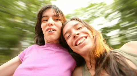 Swinging 스톡 동영상 501362