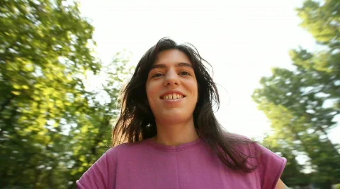 Swinging Video stock 501456