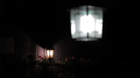 Swinging lamps at night 動画素材 51109643