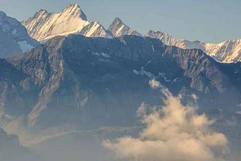 Swiss Alps mountain range seen from Brienz Rothorn. 库存照片