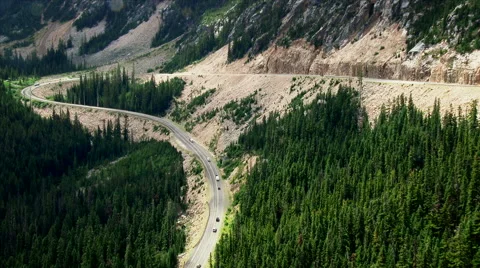Switchback Road through the North Cascades National Park in Washington State 스톡 동영상 44020469