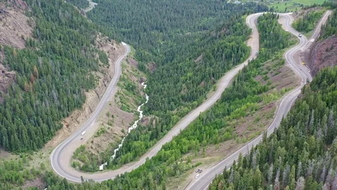 Switchbacks at Wolf Creak Pass Stockbeeldmateriaal 112634151