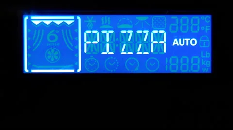 Switching different programs and a timer on the control panel an electric oven. Vidéo 67483952