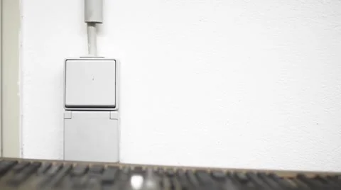 Switching light on off Stock Footage 59185694