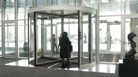 Swivel Automatic Entry Door 스톡 동영상 116347443