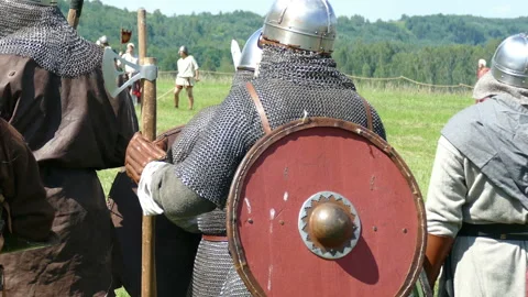 Sword fencing Stock Footage 107870994