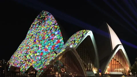 Sydney, Australia – 12 June 2022: Sydney Opera house Vivid Sydney show 4k. Stock Footage 200041904