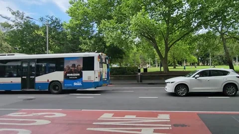 Sydney CBD, Australia - 4 October 2024: Cars and Public Transport 動画素材 333521971