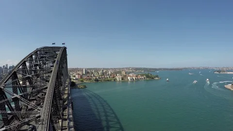 Sydney Harbor high-angle view from bridge to downtown 库存影片 82471256