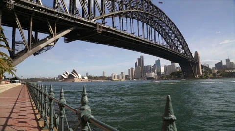 Sydney Harbour Bridge and Opera House Dolly Shot Video stock 44207999