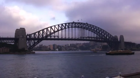 Sydney Harbour Bridge dawn time lapse 스톡 동영상 990804