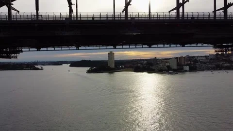 Sydney harbour bridge iconic structure aerial view during sunset Stockbeeldmateriaal 346988050