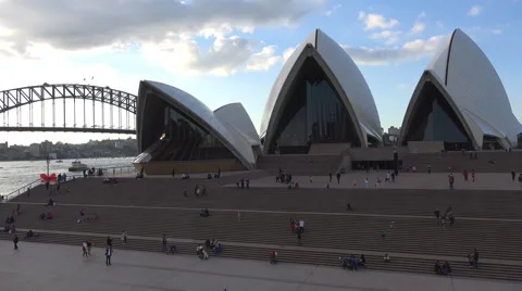Sydney Opera House people on steps timelapse Stock Footage 52372353
