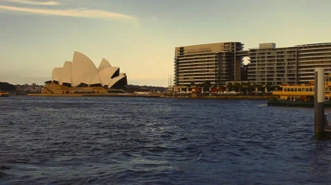 Sydney Opera House  view from the water Stock-Footage 42482003