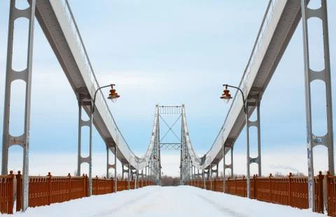 Symmetric bridge structure Foto stock