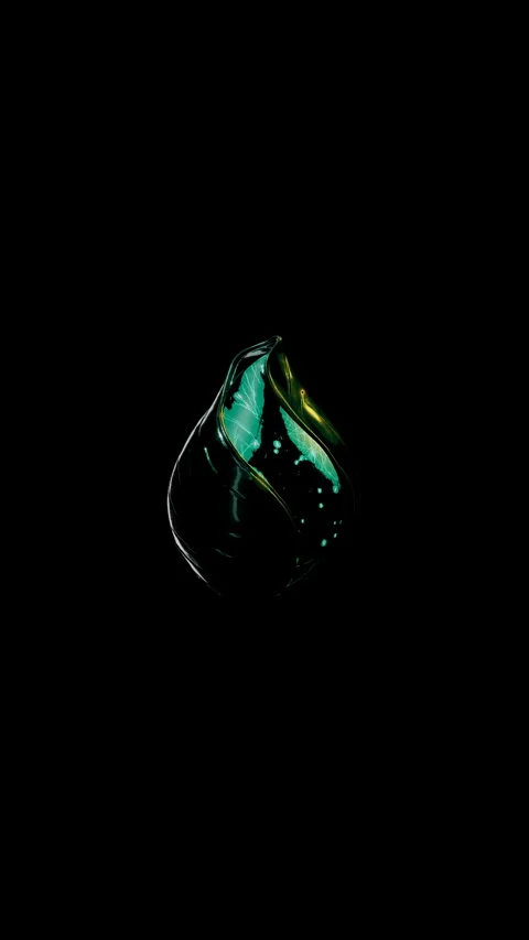 Symmetrical Charge Sequence of an Emerald Power Cell, Vertical Video 9:16 4K Stock Footage 336525969