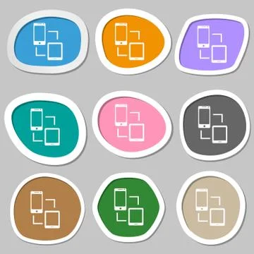 Synchronization sign icon. communicators sync symbol. Data exchange. Multicol Illustrazione stock