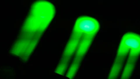 Synth Bass in The Dark With Glowing Lights Vidéo 71477967