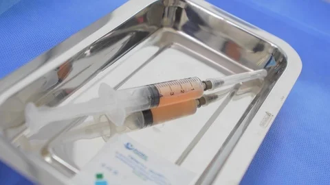 Syringe stem cells Video stock 121985503