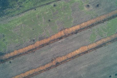 System of anti-tank obstacles: parallel trenches and Dragons teeth barriers Stock-Fotos