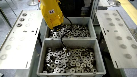 System automation product modern process assembly movement installation robot 스톡 동영상 334587172