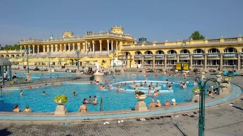 Szechenyi spa - Budapest Stock Footage 94528058