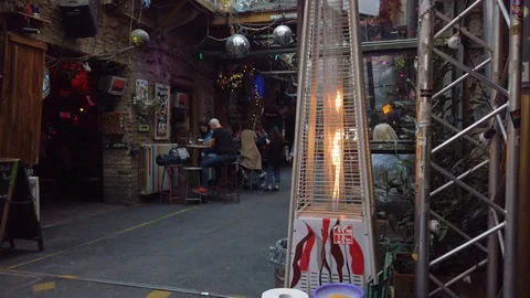 Szimpla Kert ruin pub in Budapest, Hungary. Video stock 106400923