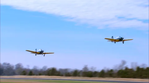 T-34Mentor Formation Take Off Видео 60788793