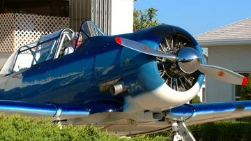 T-6 SNJ Start Up 動画素材 85558717