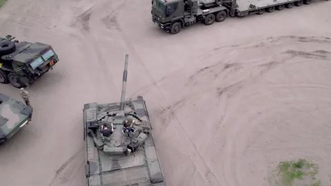 T72 moving out Stock-Footage 251631435