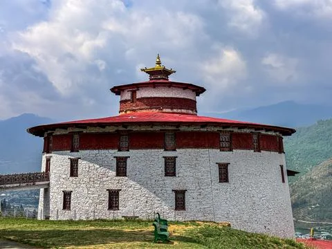Ta Dzong Round shape outer view also known as national Museum in Paro Bhutan Foto stock