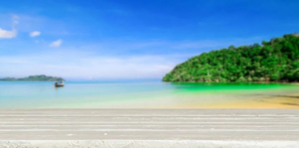 Table with beach blurred Foto stock