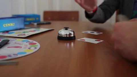 Table bell 動画素材 71937008