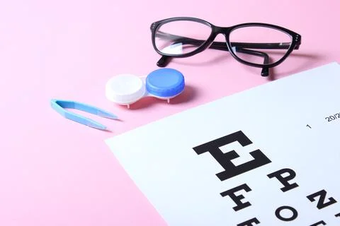 Table for checking vision, glasses and lenses for correcting vision Stockfoto's