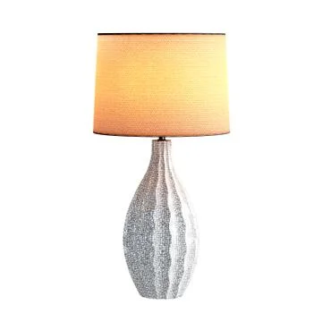 Table lamp ceramic on a white background. 3d rendering Illustrazione stock