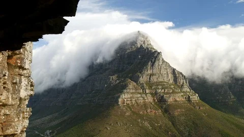 Table Mountain peak with rocky overhang left of frame, Cape Town Stock Footage 83501918